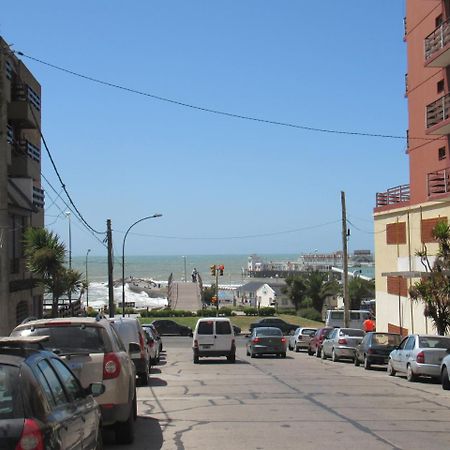 مار ديل بلاتا Hotel Almirante Brown المظهر الخارجي الصورة