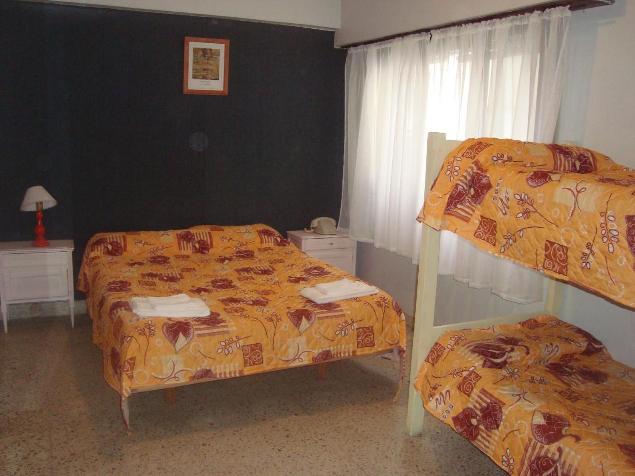 مار ديل بلاتا Hotel Almirante Brown المظهر الخارجي الصورة